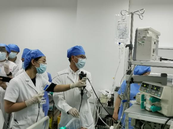 慢阻肺患者的福音！华西医院联合研发成功国产首套肺部靶向去神经射频消融能量系统